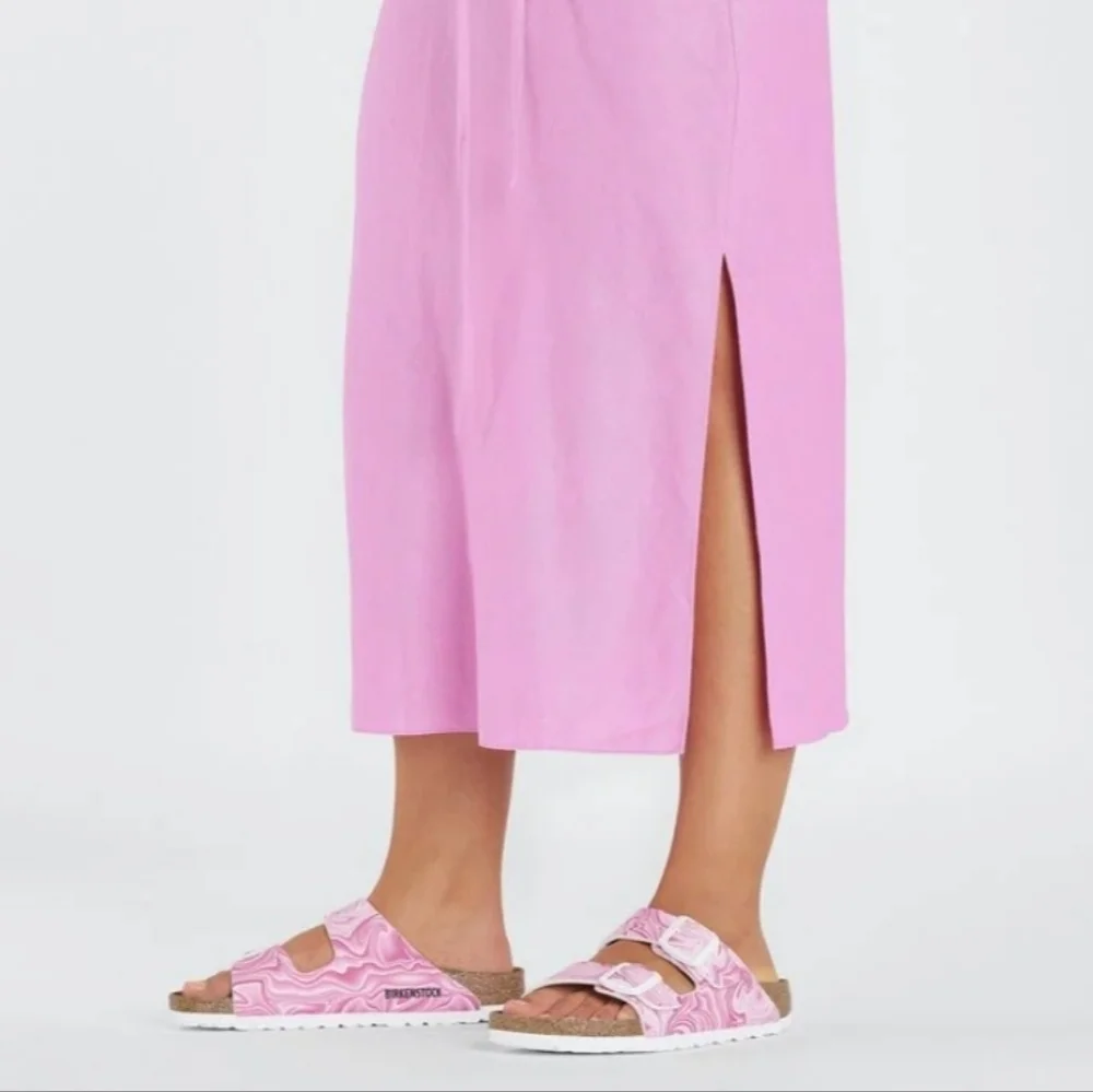 NWT Arizona Birko-flor pink Fuchia Tulip size 36 med/narrow width
